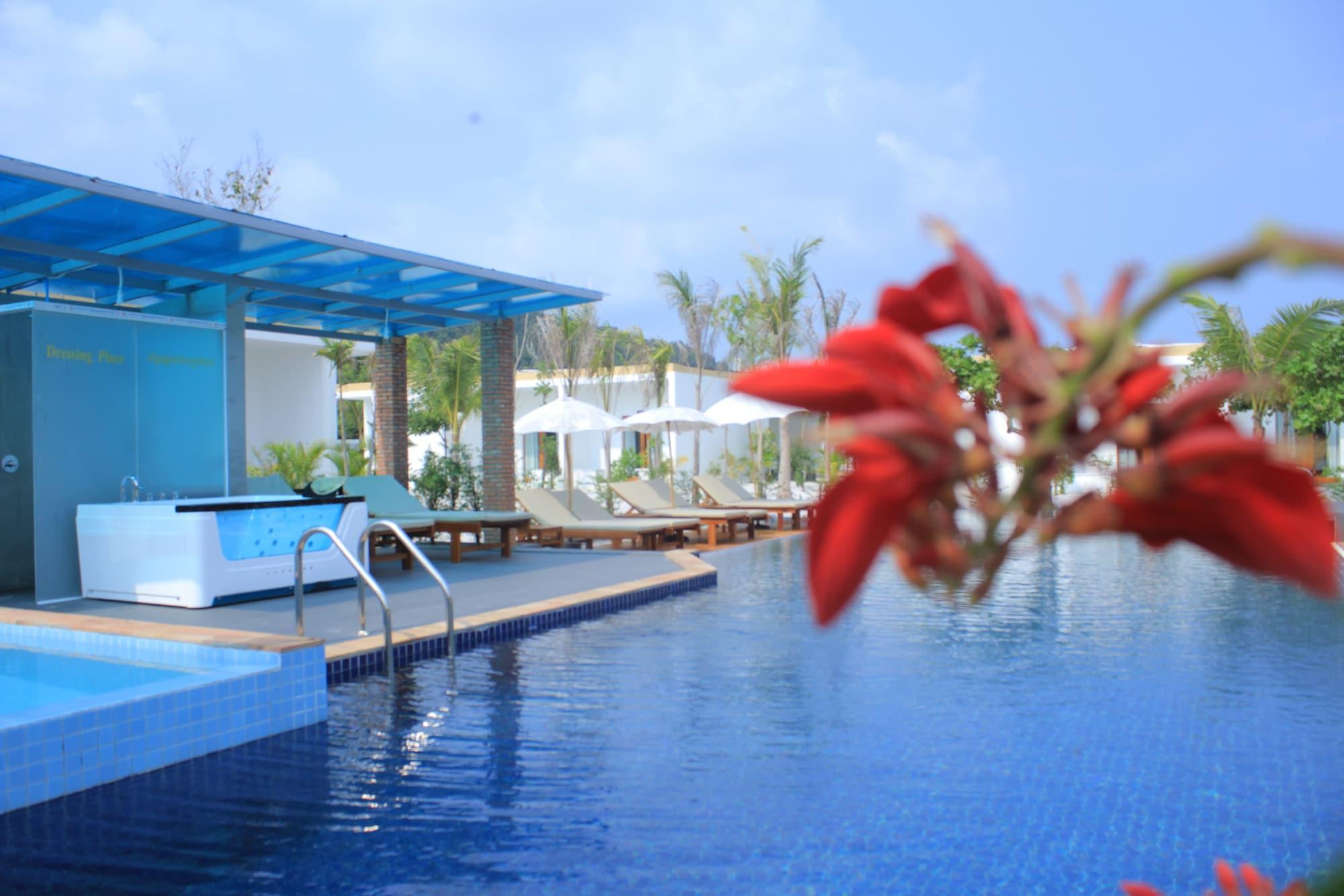 Long Set Resort Kaoh Touch Екстериор снимка