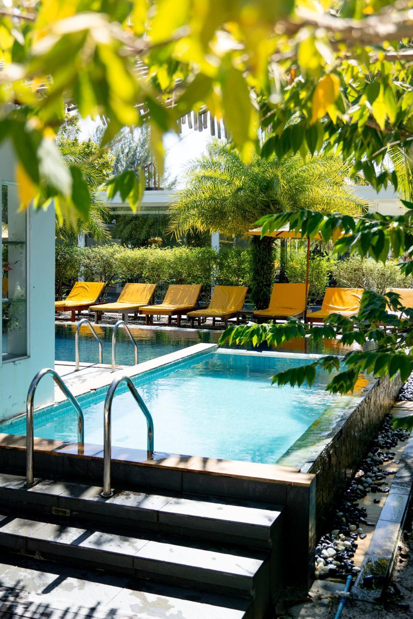 Long Set Resort Kaoh Touch Екстериор снимка